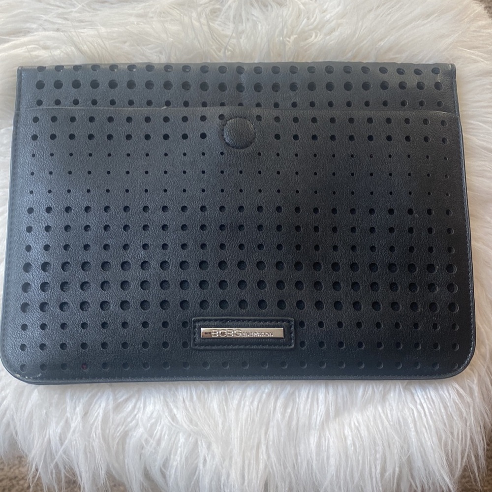 Bcbgeneration Clutch - image 2